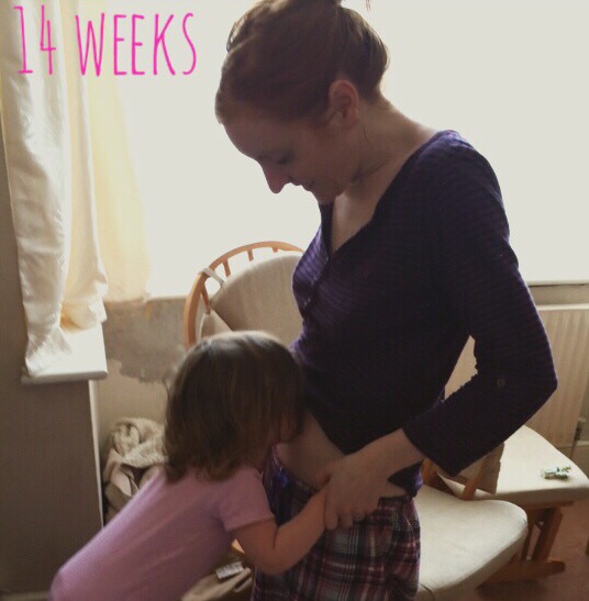 14 weeks pregnant bump shot