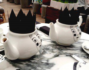 Mad Hatter's afternoon tea