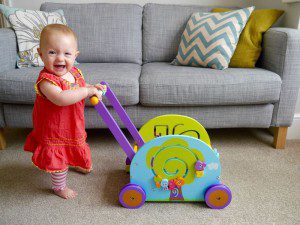 Wooden walker wagon for babies