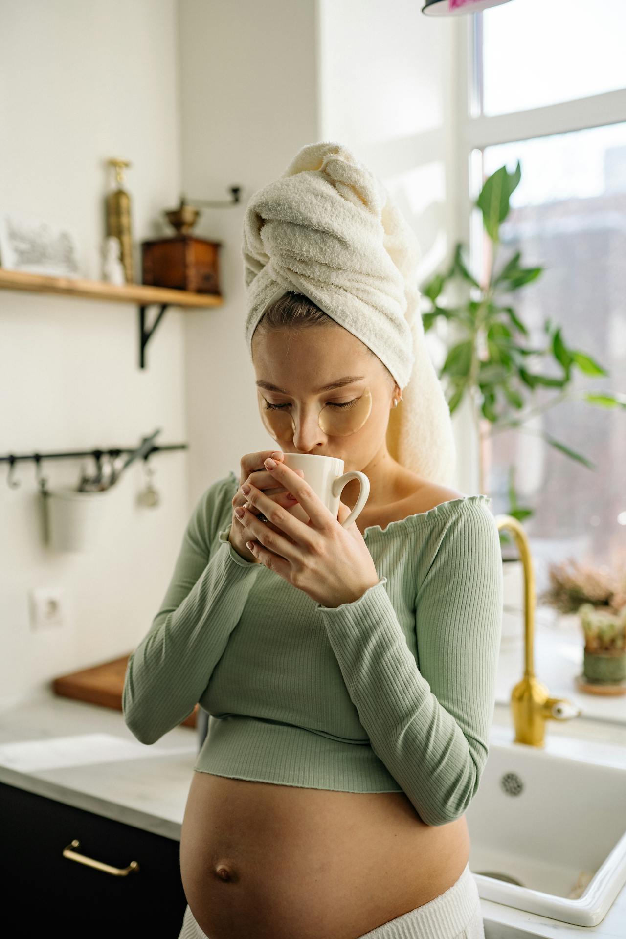 pregnancy secrets of the second trimester