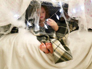 How ot make a Halloween-themed sofa den for small children